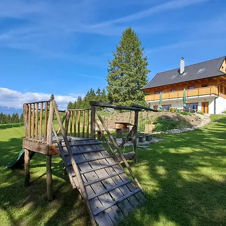 Drevenica Pod Demaenovskou Horou *