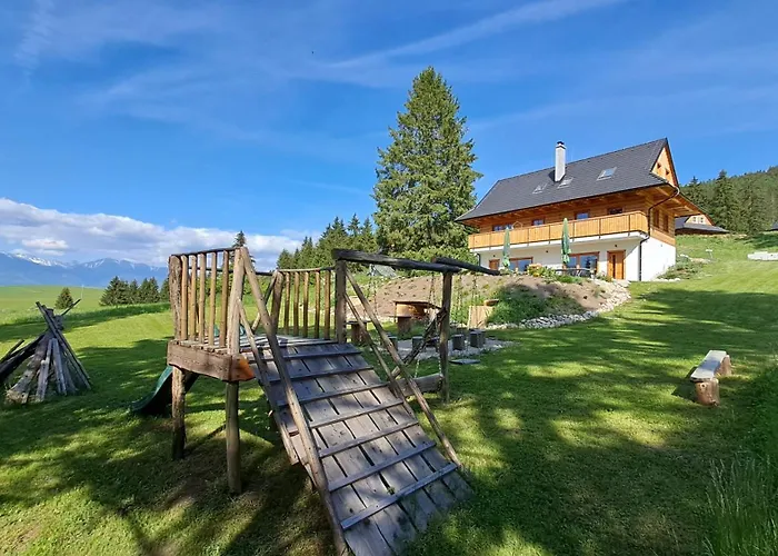 Drevenica Pod Demaenovskou Horou *